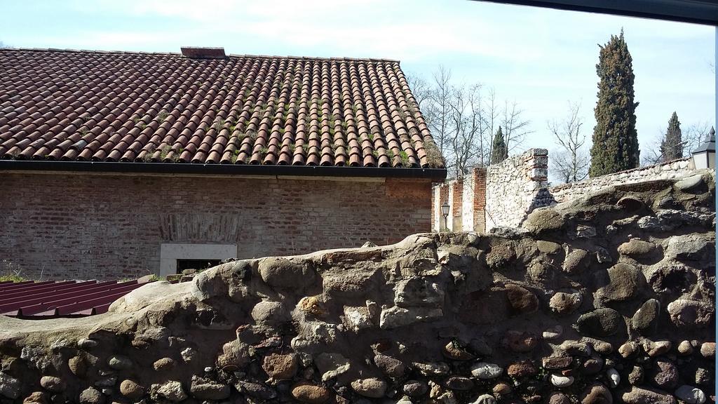 All'Abbazia Verona Luaran gambar